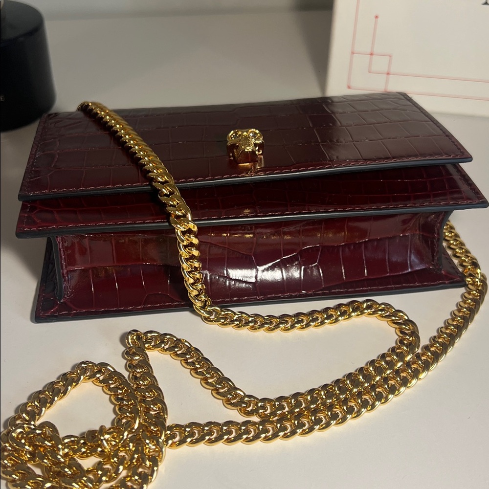 Alexander McQueen Dark Red Croc-Embossed Crossbody Bag (Never Worn) - Picture 3 of 7